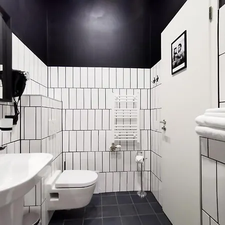 Spacious 5br By Opera, Liszt Ferenc & Centre * Budapest