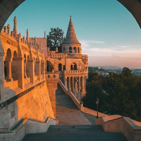 Spacious 5br By Opera, Liszt Ferenc & Centre * Budapest